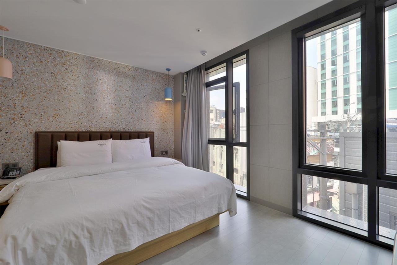 Hotel Yuna Business Ciudad Metropolitana de Ciudad Metropolitana de Busan Habitación foto